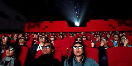 Китайские кинотеатры снова закрываются